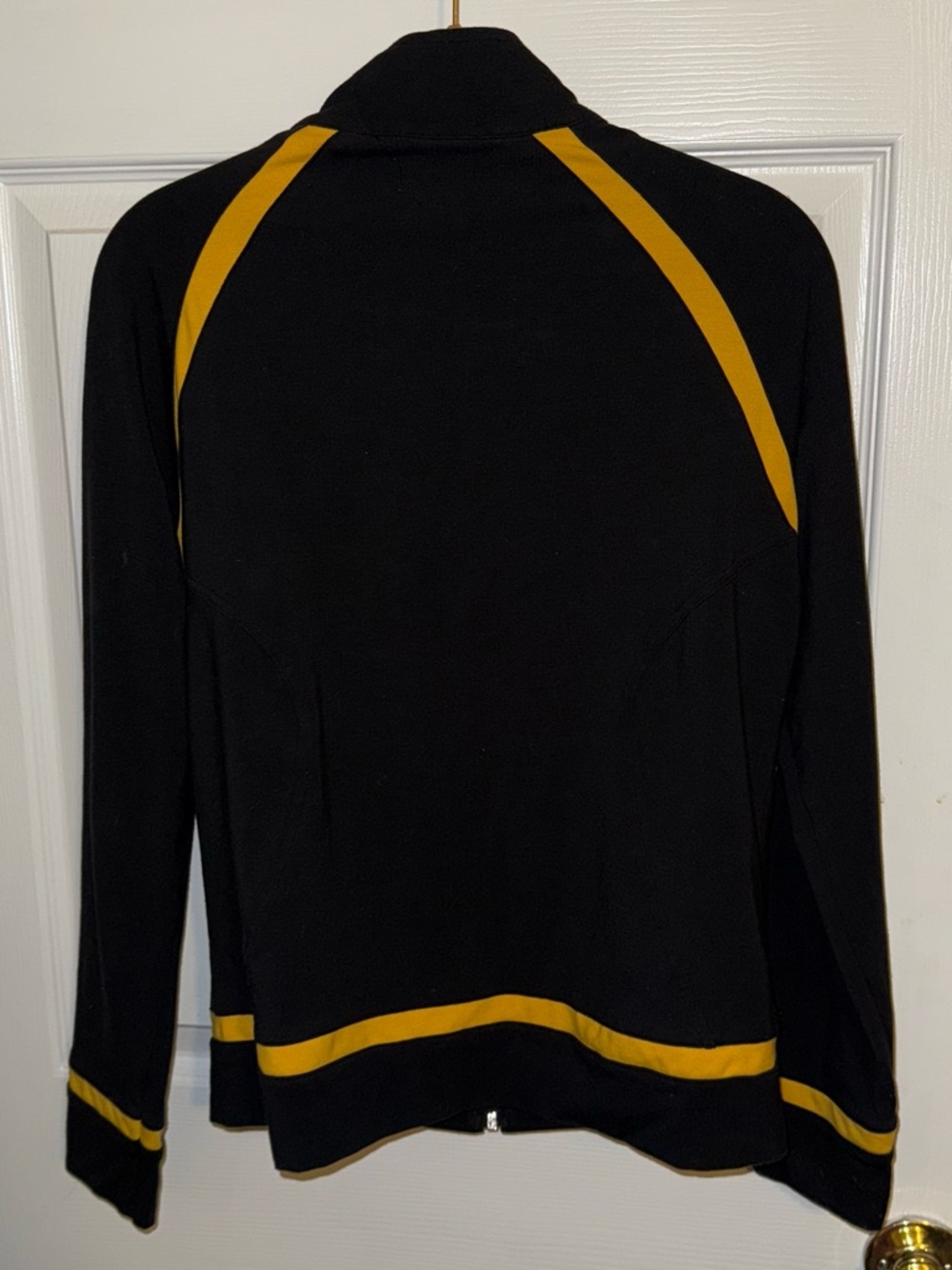 Reebok Black Jacket with Yellow Trim - Picture 5 of 7